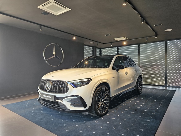 Fotografia Mercedes-Benz Mercedes-AMG GLC 43 4MATIC