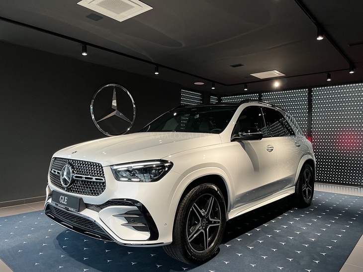 Fotografia Mercedes-Benz GLE 580 4MATIC