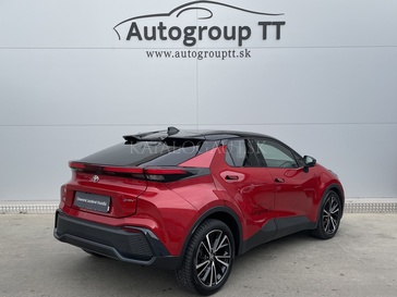 Fotografia Toyota C-HR Executive