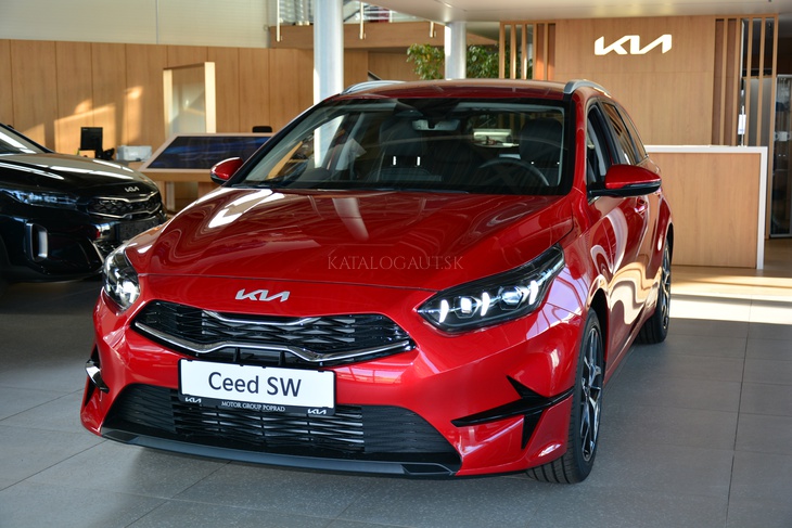 Fotografia Kia CEED SW 1,5 T-GDi 7DCT GOLD103kW/140k