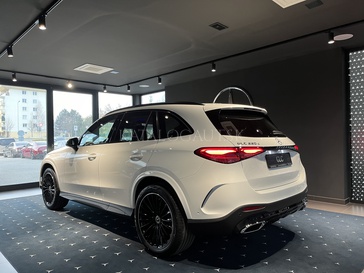 Fotografia Mercedes-Benz GLC 220 d 4MATIC