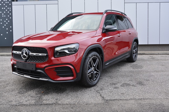 Fotografia Mercedes-Benz GLB 200 d 4MATIC