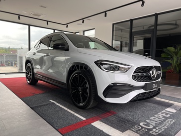 Fotografia Mercedes-Benz GLA 220 d 4MATIC