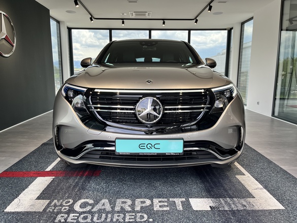 Fotografia Mercedes-Benz EQC 400 4MATIC