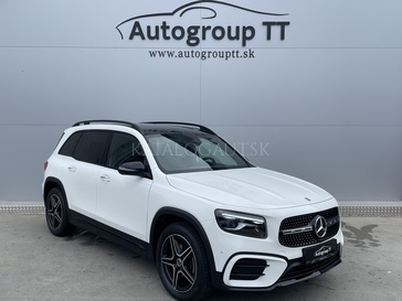 Fotografia Mercedes-Benz GLB 200 d 4MATIC