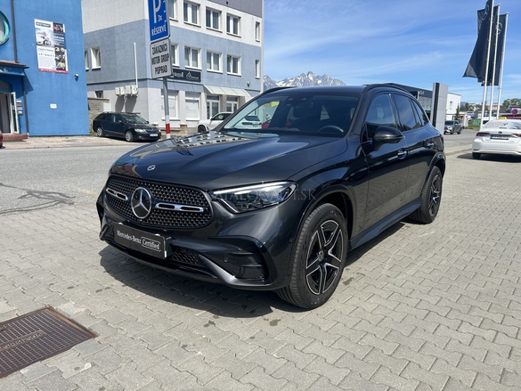 Fotografia Mercedes-Benz GLC 300 de 4MATIC